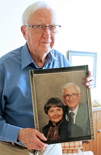 Larry MacLeod